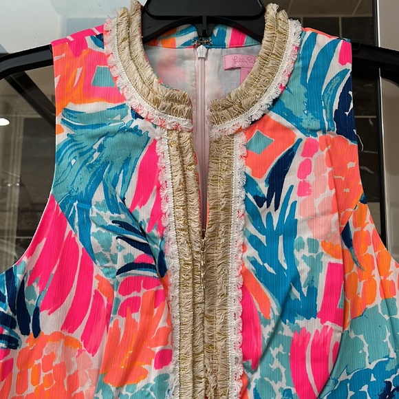 Lilly Pulitzer dress, size 8, like new condition, worn once. - Picture 2 of 7